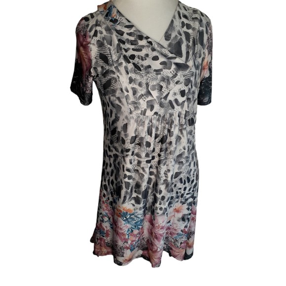 Simply Aster Tunic Top High Low Dress M Short Sleeves Pink Floral Leopard Print - Picture 1 of 8